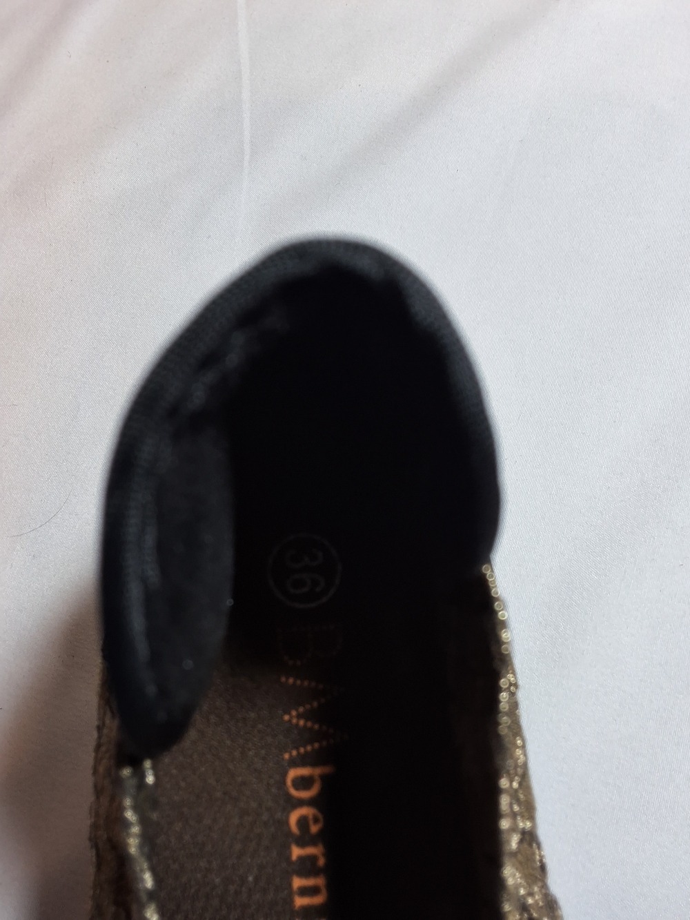 Bernie Mev Bronze Metallic Woven Stretch Wedge Sandals Size 6 - Picture 9 of 10